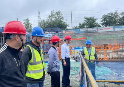 集团公司领导赴重点项目开展国庆安全生产带班检查