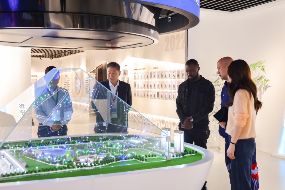 1760515145441419.jpg 5O3A8748.jpg