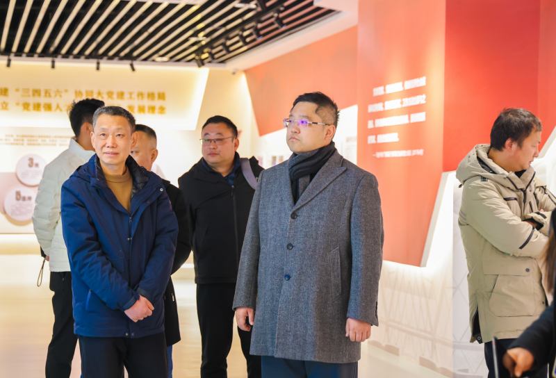 合肥安德科铭半导体科技有限公司首席运营官朱思坤一行到华力考察 