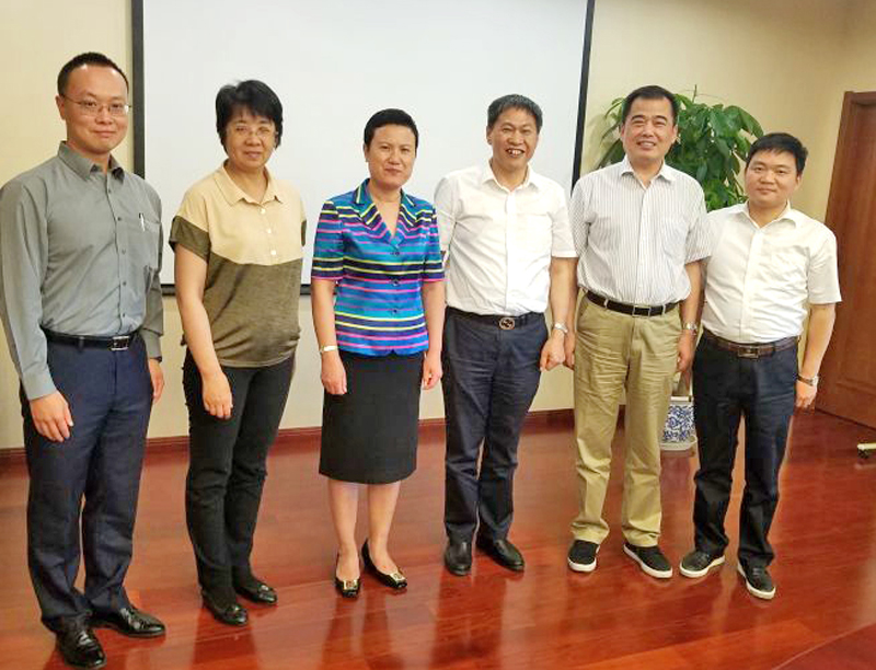 常前仓董事长赴京拜会中成集团刘艳董事长